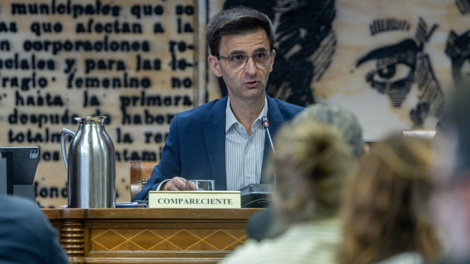 El presidente del Consejo de Administración de RTVE comparece en el Senado, en directo