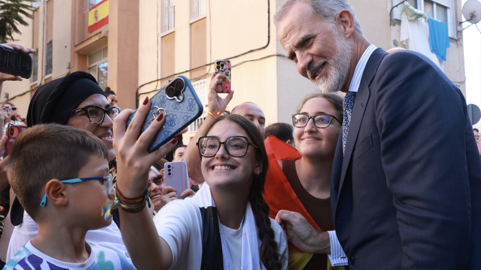 Así ha sido el recibimiento de los reyes en Ceuta