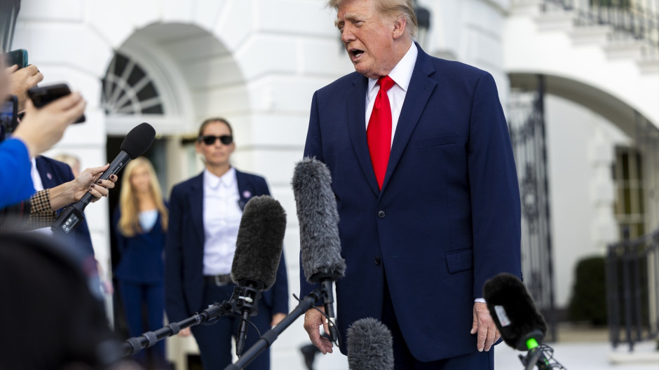 Trump desea una rápida recuperación a León XIV tras su intervención por un tumor pulmonar
