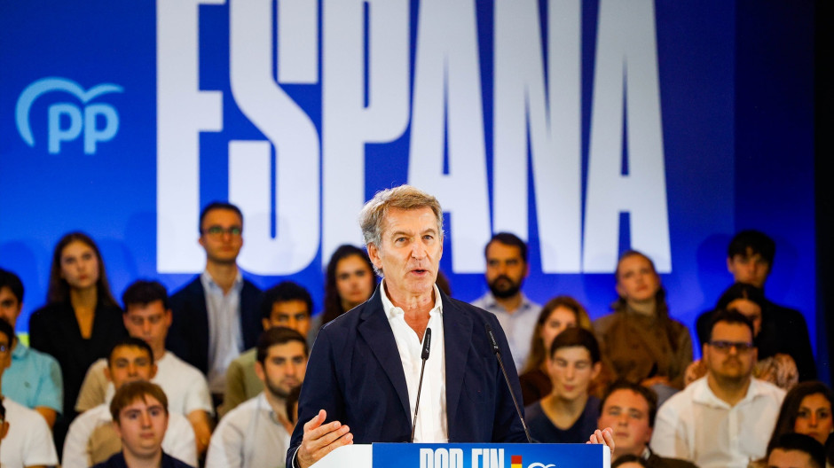 Feijóo interviene en el acto de presentación del Contrato con España