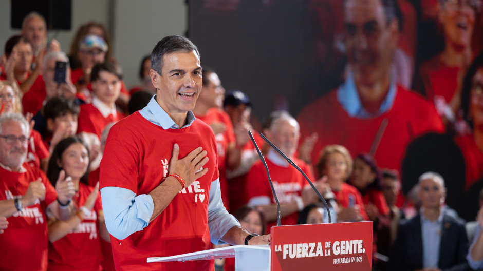 Pedro Sánchez comparece en un mitin del PSOE en Valladolid, en directo