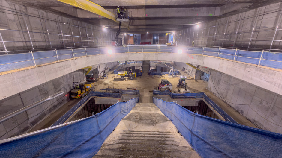 Obras de la parada de Metro de Santiago Bernabéu