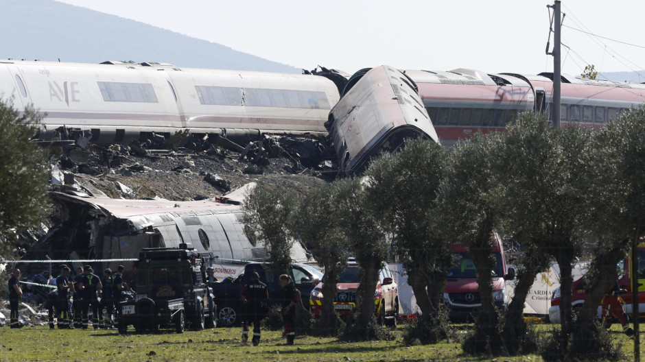 Naranjo, desde Urda: «Algo tan rutinario como subirse a un tren no puede ser un ejercicio que ponga en riesgo tu vida»