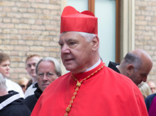 religion/iglesia/20261029/cardenal-muller-arremete-contra-camino-sinodal-aleman-no-hay-lugar-banderas-arco-iris-iglesia_475277