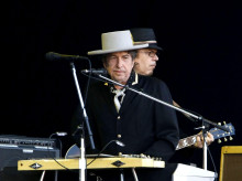 cultura/20260917/bob-dylan-sigue-suyo-85-anos-ademas-gira-publica-39-cds-gira-1976_459753