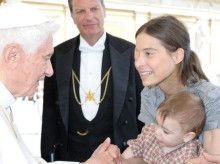 religion/iglesia/20260916/enrico-petrillo-desmiente-mitos-sobre-mujer-chiara-corbella-no-debe-instrumentalizar-politicamente_458669