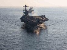 internacional/20260227/estados-unidos-pide-personal-no-esencial-embajada-israel-salga-pais-llegada-mayor-portaviones_390164