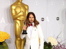 gente/20260730/jared-leto-niega-acusaciones-abuso-sexual-cuatro-mujeres-recogidas-documental-bbc_445111