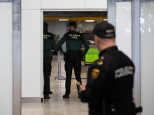 espana/madrid/20260604/300-guardias-civiles-velaran-seguridad-barajas-durante-llegada-papa-leon-xiv_425276