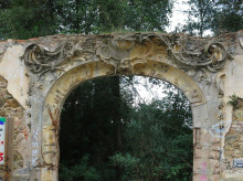 espana/cataluna/barcelona/20260309/vende-17-millones-casino-abandonado-barcelona-originado-tetricas-leyendas-urbanas_393935