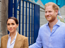gente/20261014/meghan-markle-estaria-planeando-reunion-navidena-amigos-familiares-california_469741