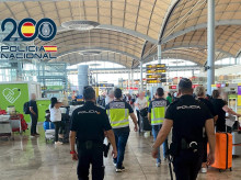 espana/comunidad-valenciana/20260821/detienen-aeropuerto-alicante-fugitivo-reclamado-francia-trafico-grandes-cantidades-droga_451353