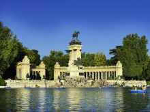 espana/madrid/capital/20260618/almeida-cambia-protocolo-retiro-juan-carlos-i-mantenerlos-abiertos-mal-tiempo_430028