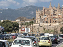 espana/baleares/20260930/mallorca-lleva-bruselas-plan-limitar-coches-duplicarse-seis-anos-llegadas-vehiculos-puertos_464397