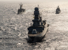 internacional/20260309/bruselas-ofrece-cambiar-misiones-maritimas-ayudar-paises-bombardeados-iran_393821