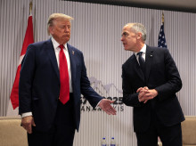 internacional/20260824/trump-impone-aranceles-50-canada-amenaza-no-sera-tratada-como-estado_451860