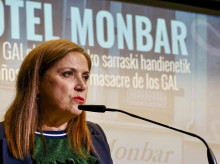 espana/madrid/20260602/ayuso-plantea-reforma-legal-frenar-consejera-socialista-favorece-salida-etarras-carcel_423934