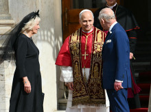 religion/iglesia/20261026/leon-xiv-acepta-titulo-cofrade-capilla-san-jorge-windsor-hito-ecumenico-historico_473797