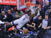 deportes/baloncesto/20261026/escalofriante-lesion-tobillo-jalen-williams-duelo-nba-entre-espanoles-aday-mara-baba-miller_473826