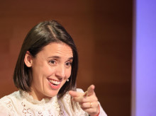 gente/20260803/irene-montero-confiesa-suspendio-cuatro-veces-examen-conducir-no-peligro-publico_446461