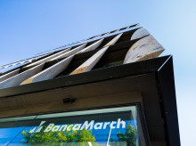 economia/20260427/banca-march-lanza-seguro-rentabilidad-vinculada-centros-datos_411326