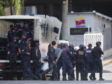 internacional/20260606/policia-venezuela-destruye-dos-aeronaves-operativo-contra-drogas-zona-fronteriza_425821