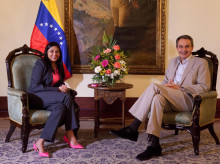 espana/20260519/zapatero-facilito-trama-comprara-petroleo-venezolano-gracias-delcy-llamaban-dama_419420