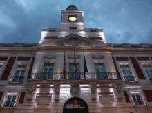 espana/madrid/20260831/fachada-real-casa-correos-lucira-colores-bandera-ceuta-2-septiembre_453874