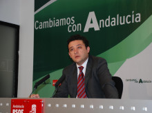 espana/andalucia/20260226/juez-situa-paso-banquillo-ex-numero-dos-psoe-trama-cursos-formacion_389718