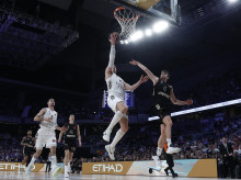 deportes/baloncesto/20260227/madrid-olvida-copa-aplastante-victoria-ante-bayern_390041