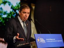 campo-y-caza/20260227/planas-propone-destinar-10-pac-relevo-generacional-campo-garantizar-futuro_390201