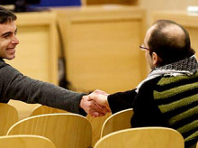 espana/pais-vasco/20260303/victimas-terrorismo-denuncian-nuevo-regimen-semilibertad-concedido-etarra-asier-badiola_391504