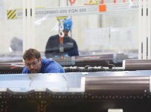 economia/20260806/industria-acelera-crecimiento-automovil-sigue-perdiendo-fuelle_447231