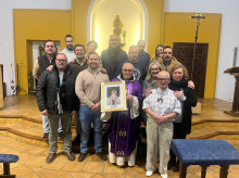 espana/la-voz-de-cordoba/religion-y-cofradias/20260309/turno-11-adoracion-nocturna-vive-24-horas-oracion-escalonias_393939