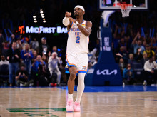 deportes/baloncesto/20260310/estrella-nba-iguala-record-llevaba-63-anos-vigente-encarrila-mvp_394176