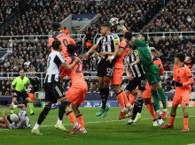 deportes/futbol/champions-league/20260310/newcastle-united-fc-barcelona-directo-sigue-ida-octavos-final-champions-league_394358