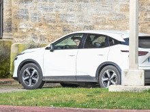 espana/castilla-y-leon/20260505/exmonjas-belorado-investigadas-apropiarse-varios-coches-arzobispado-burgos_414405