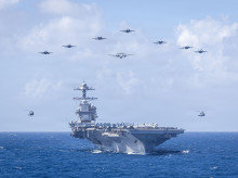 espana/defensa/20260508/mayor-portaaviones-eeuu-cruza-estrecho-gibraltar-despliegues-largos-historia_415356