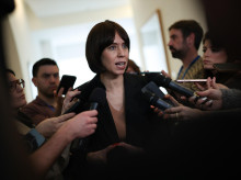 ciencia/20260325/menu-catering-ministra-morant-medio-millon-euros-ibericos-vino-reserva-12-entrantes_399229