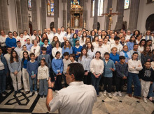 religion/20260327/alza-mirada-espana-tiene-himno-oficial-visita-papa-leon-xiv_400831