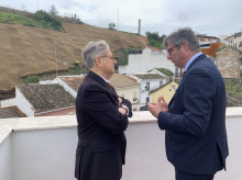 espana/la-voz-de-cordoba/provincia/20260327/vecinos-desalojados-puente-genil-regresan-casas-estabilizar-cerro-poetas_401057