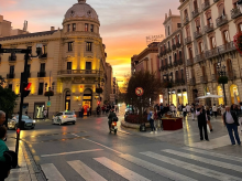 espana/andalucia/20260402/origen-malafolla-granadina-palabra-define-caracter-toda-ciudad_402314