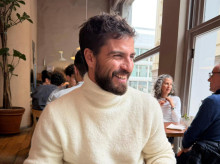 gente/20260414/maxi-iglesias-lanza-indirecta-apunta-aitana-sanchez-gijon_406859