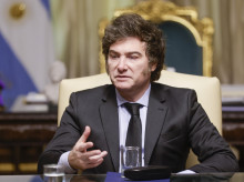 internacional/20260812/argentina-comenzara-cobrar-atencion-sanitaria-extranjeros-residencia-permanente_448833