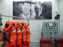 ciencia/20260428/retrasos-trajes-ponen-duda-regreso-luna-nasa-tomado-decisiones-arriesgadas_411336