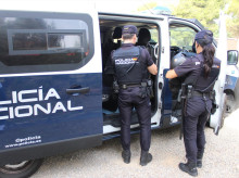 espana/andalucia/malaga/20260414/hombre-le-rompe-nariz-mujer-agrede-hijo-malaga-discusion-aparcar_406458