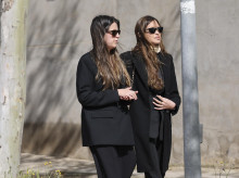 gente/20260414/quien-padre-sara-carbonero-lleva-anos-alejado-familia_406494