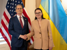 internacional/20260417/primera-ministra-ucrania-afirma-sentirse-segura-apoyo-eeuu-visita-washington_407902