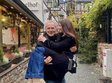 gente/20260420/jose-coronado-casa-secreto-68-anos-actriz-irene-lopez_408355