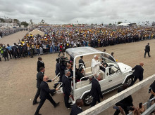religion/20260419/papa-pide-recuperar-esperanza-angola-senala-necesidad-compromiso-religiosos-laicos_408537